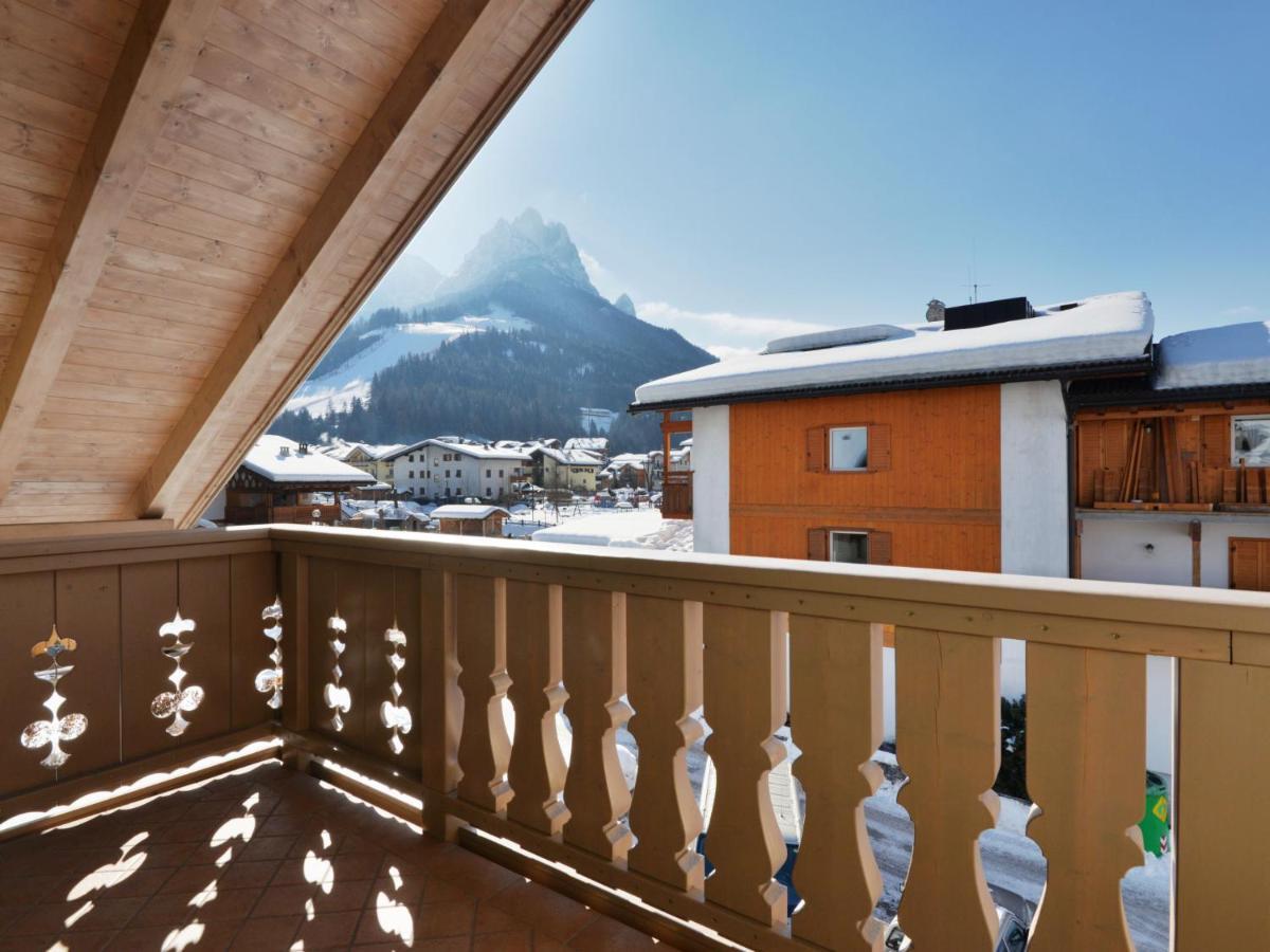 Apartment Maura-1 By Interhome Pozza di Fassa Luaran gambar