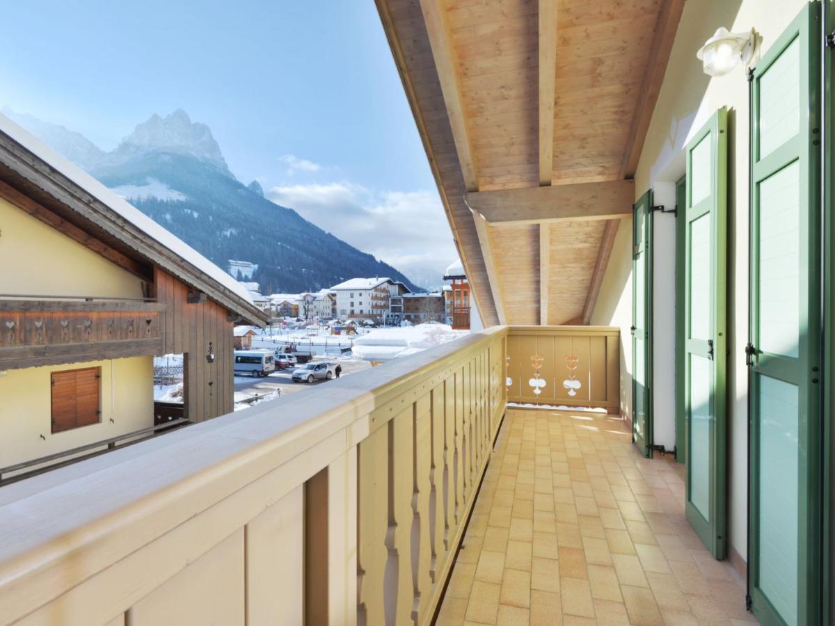 Apartment Maura-1 By Interhome Pozza di Fassa Luaran gambar